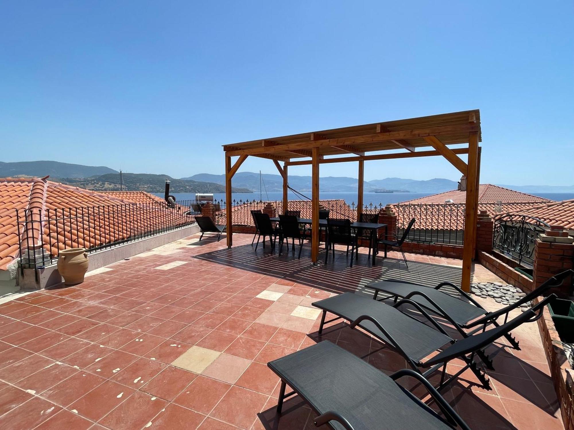 Q Apartments Molyvos Mithimna Exterior foto